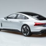 Audi RS e-tron GT Argintiu Norev 1:18 188381 Metal - image 5 of 6