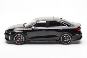 Audi RS3 8Y Sedan Negru MCG 1:18 MCG18450 Metal - imaginea 3 din 6