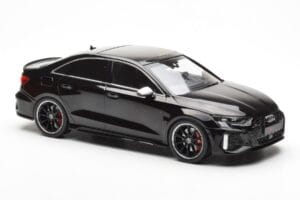 Audi RS3 8Y Sedan Negru MCG 1:18 MCG18450 Metal - imaginea 4 din 6