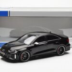 Audi RS3 8Y Sedan Negru MCG 1:18 - image 6 of 6