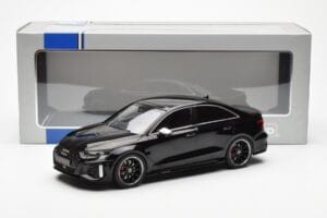 Audi RS3 8Y Sedan Negru MCG 1:18 MCG18450 Metal - imaginea 6 din 6