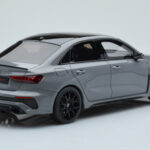 Audi RS3 8Y Sedan Performance Edition Gri GT Spirit 1:18 - image 2 of 6