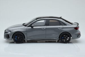 Audi RS3 8Y Sedan Performance Edition Gri GT Spirit 1:18 GT885 Rășină - imaginea 3 din 6