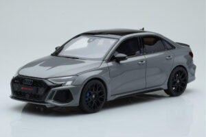 Audi RS3 8Y Sedan Performance Edition Gri GT Spirit 1:18