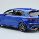 Audi RS3 8Y Sportback Performance Edition Nagaro Albastru GT Spirit 1:18 - image 4 of 5