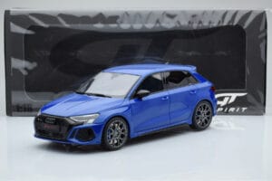 Audi RS3 8Y Sportback Performance Edition Nagaro Albastru GT Spirit 1:18 GT884 Rășină - imaginea 5 din 5