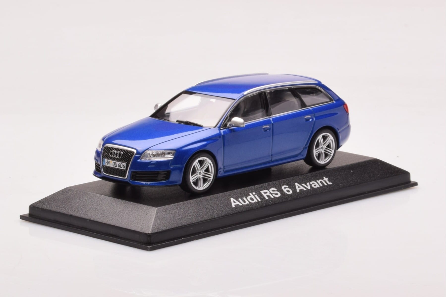 Audi RS6 C6 Sepang Albastru Minichamps 1:43 5010710223 Metal - imaginea 2 din 4