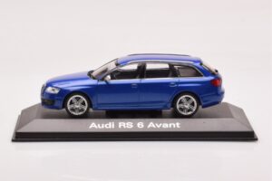 Audi RS6 C6 Sepang Albastru Minichamps 1:43 5010710223