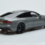 Audi RS7 C8 Sportback Gri Kengfai 1:18 VAKF 0333 Rășină - image 3 of 7