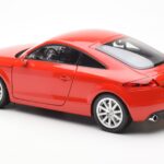 Audi TT 8J Roșu Metalic Minichamps 1:18 - image 7 of 8
