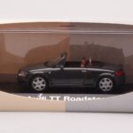 Audi TT 8N Roadster Gri Minichamps 1:43 - image 4 of 4