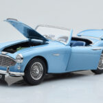 Austin-Healey 3000 Mk1 BN7 Albastru Kyosho 1:18 - image 2 of 8