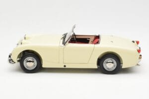 Austin-Healey Sprite Mk I Open Old English Alb Kyosho 1:18 08953EW Metal - imaginea 4 din 8