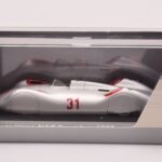 Auto Union Stromlinie #31 AVUS 1937 Argintiu Minichamps 1:43 - image 4 of 4