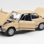 BMW 2002 Ti E10 Sahara Bej Kyosho 1:18 08541BG - image 2 of 8