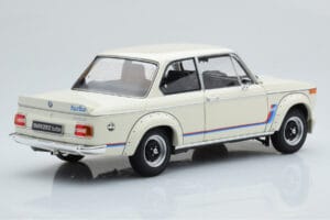 BMW 2002 Turbo Alb Kyosho 1:18 08544W Metal - imaginea 4 din 8