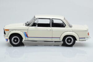 BMW 2002 Turbo Alb Kyosho 1:18 08544W Metal - imaginea 5 din 8