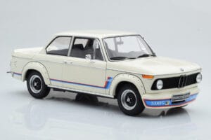 BMW 2002 Turbo Alb Kyosho 1:18 08544W Metal - imaginea 6 din 8