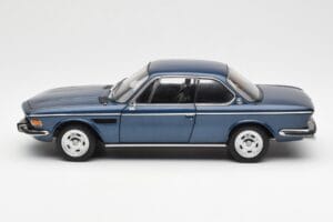 BMW 3.0 CSi E9 Albastru Metalizat AUTOart 1:18 70672 Metal - imaginea 4 din 8