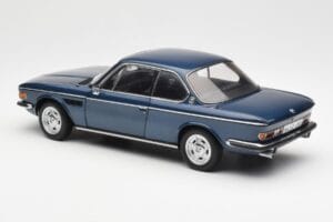 BMW 3.0 CSi E9 Albastru Metalizat AUTOart 1:18 70672 Metal - imaginea 7 din 8