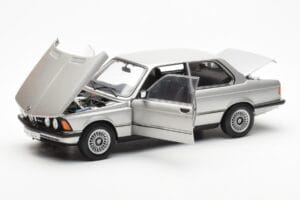 BMW 323i E21 Aspen Argintiu AUTOart 1:18 80430433552 Metal - imaginea 2 din 8