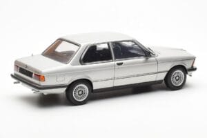 BMW 323i E21 Aspen Argintiu AUTOart 1:18 80430433552 Metal - imaginea 3 din 8