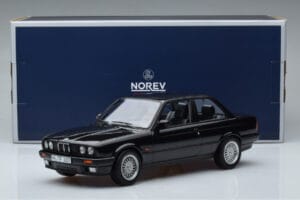 BMW 325i E30 Negru Norev 1:18 183203 Metal - imaginea 6 din 6