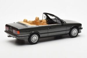 BMW 325i E30 Cabriolet Achat Verde Otto 1:18 OT572 Rășină - imaginea 2 din 6