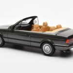 BMW 325i E30 Cabriolet Achat Verde Otto 1:18 - image 5 of 6