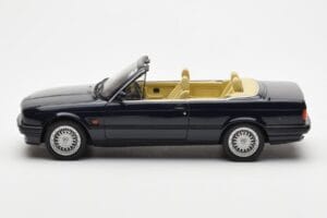 BMW 325i E30 Cabriolet Albastru Otto 1:18 OT114 Rășină - imaginea 3 din 6