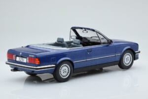 BMW 325i E30 Cabriolet Albastru MCG 1:18 MCG18381 Metal - imaginea 2 din 5