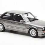 BMW 325i E30 Gri Metallic Otto 1:18 - image 4 of 6