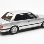 BMW 325i E30 Argintiu Otto 1:18 OT912 - image 2 of 6