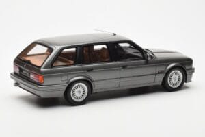 BMW 325i E30 Touring Gri Otto 1:18 OT929 Rășină - imaginea 2 din 6