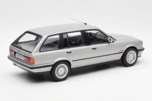 BMW 325i E30 Touring Argintiu Norev 1:18 183216 Metal - imaginea 2 din 6