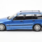 BMW 328i E36 Touring M Package Albastru Otto 1:18 - image 3 of 6