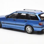 BMW 328i E36 Touring M Package Albastru Otto 1:18 - image 5 of 6