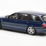 BMW 330i E46 Touring Albastru Otto 1:18 - image 5 of 6