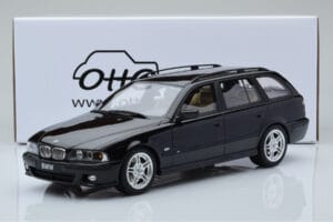 BMW 540 E39 Touring M Package Negru Otto 1:18 OT1013 Rășină - imaginea 6 din 6