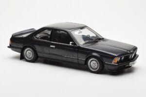BMW 635 CSi E24 Diamant Negru Metalic AUTOart 1:18 70521 Metal - imaginea 6 din 8