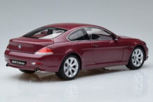 BMW 645Ci E63 Roșu Închis Kyosho 1:18 08701CR Metal - imaginea 3 din 7