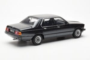 BMW 733i E23 Negru Metallic KK-Scale 1:18 KKDC180101 Metal - imaginea 2 din 6
