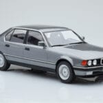 BMW 7 Series E32 740i Argintiu MCG 1:18 MCG18161 Metal - image 3 of 5