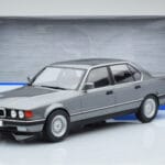 BMW 7 Series E32 740i Argintiu MCG 1:18 MCG18161 Metal - image 5 of 5