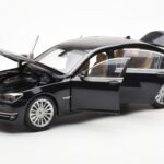 BMW 750Li F02 Facelift Carbon Negru Kyosho 1:18 - image 2 of 8