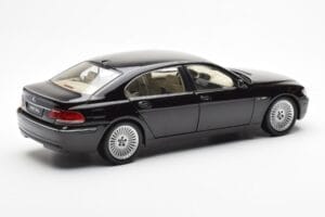 BMW 760Li E66 Negru Kyosho 1:18 08572BK Metal - imaginea 3 din 9