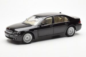 BMW 760Li E66 Negru Kyosho 1:18 08572BK