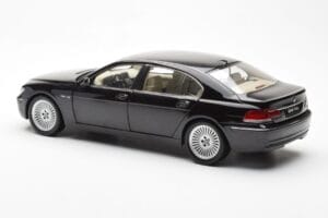BMW 760Li E66 Negru Kyosho 1:18 08572BK Metal - imaginea 7 din 9