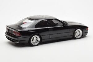 BMW 850 CSi E31 Negru Otto 1:18 OT827 Rășină - imaginea 2 din 6