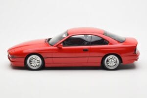 BMW 850 CSi E31 Roșu Otto 1:18 OT158 Rășină - imaginea 3 din 6